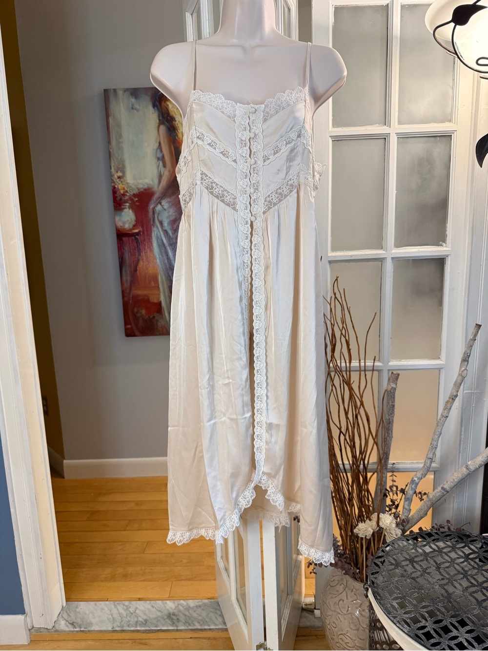✨NWT Cream Maxi Goddess Tank Small✨